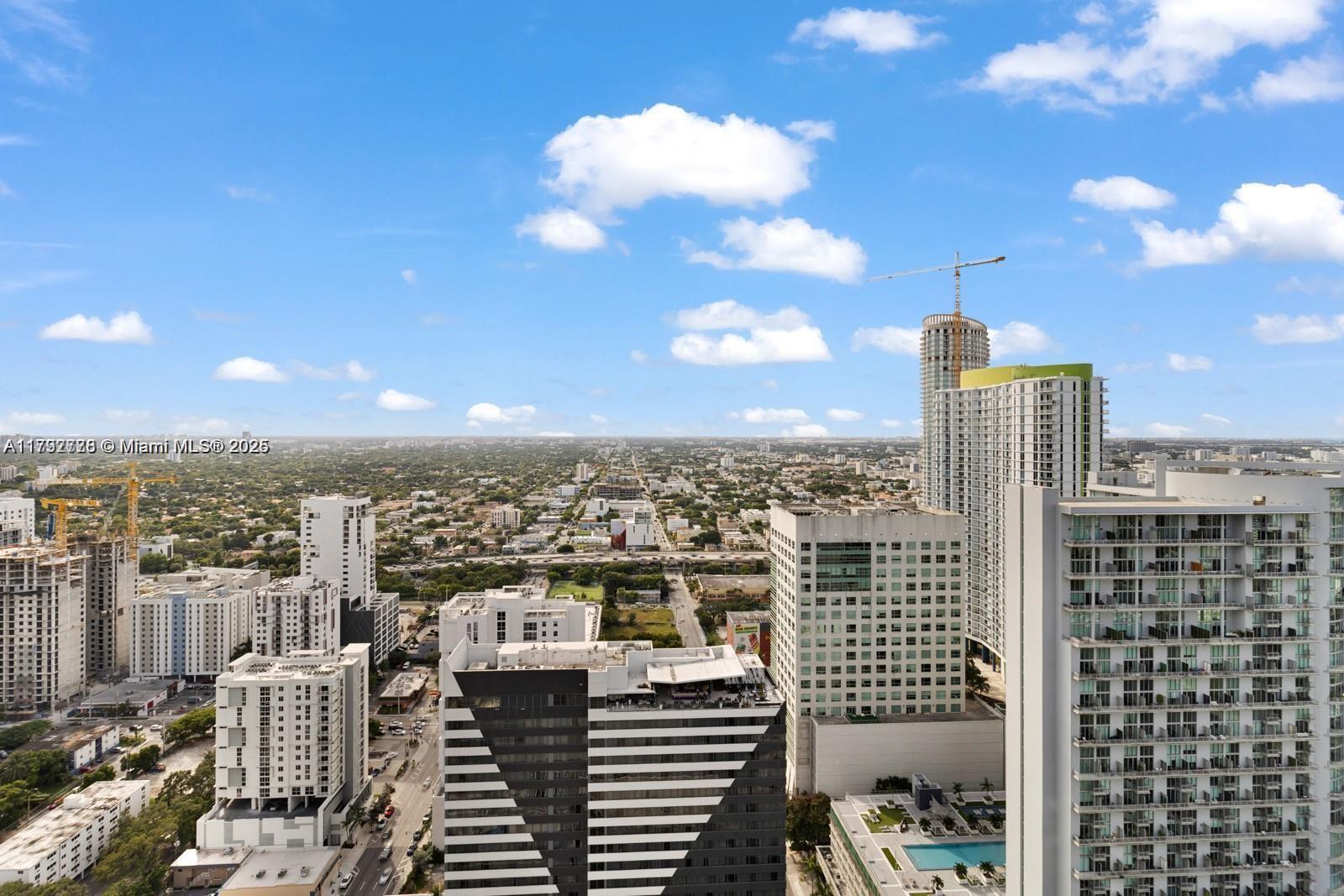 88 SW 7th St #3410, Miami FL 33130