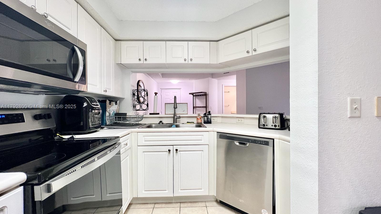 Property photo # 6