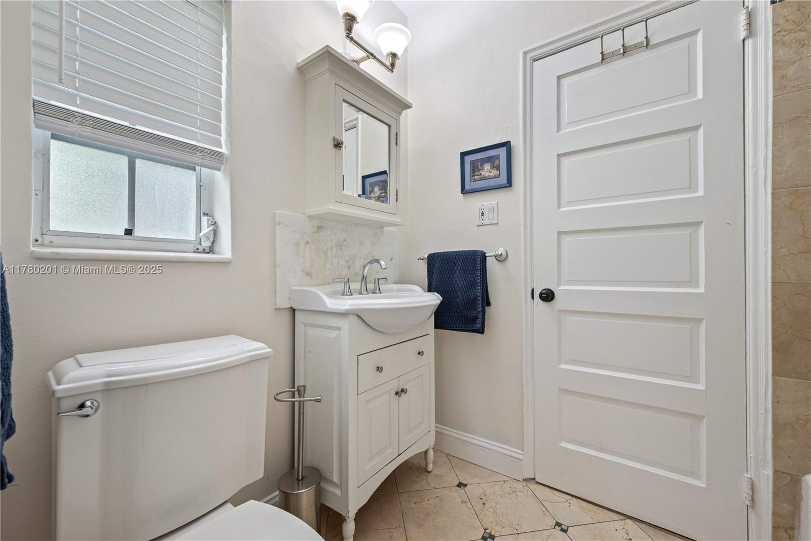 4545 Nautilus Ct, Miami Beach, Florida image 16