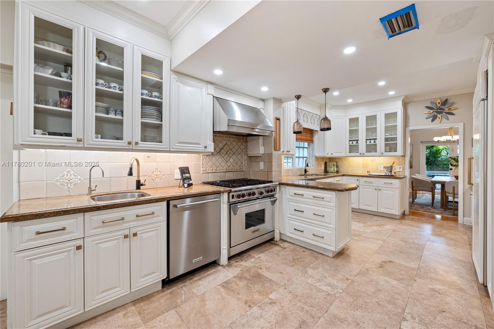 4545 Nautilus Ct, Miami Beach, Florida image 9