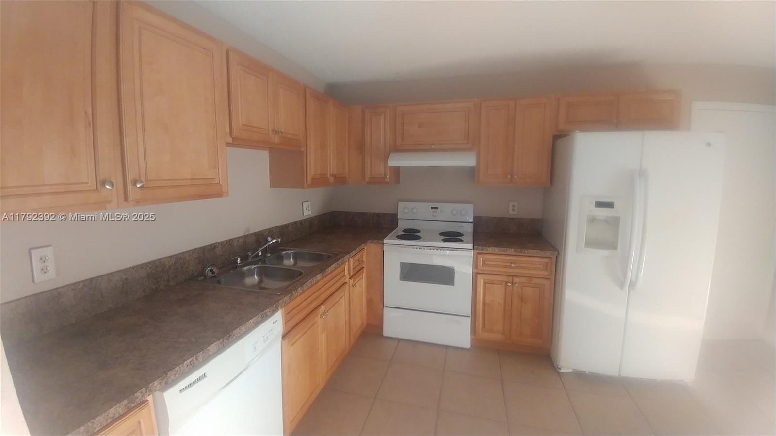 Property photo # 2