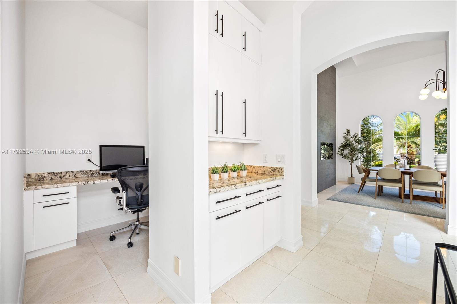 4991 E Sterling Ranch Cir, Davie, Florida image 19