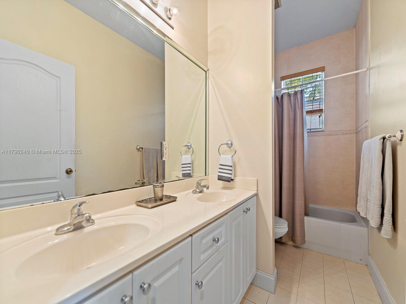 16218 SW 48th Ter, Miami, Florida image 25