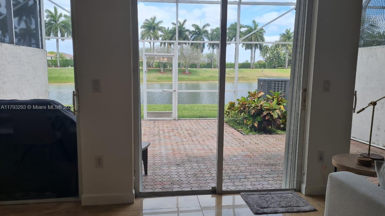 10933 NW 65th St #10933, Doral, Florida image 10