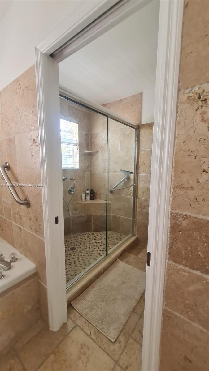 10933 NW 65th St #10933, Doral, Florida image 23