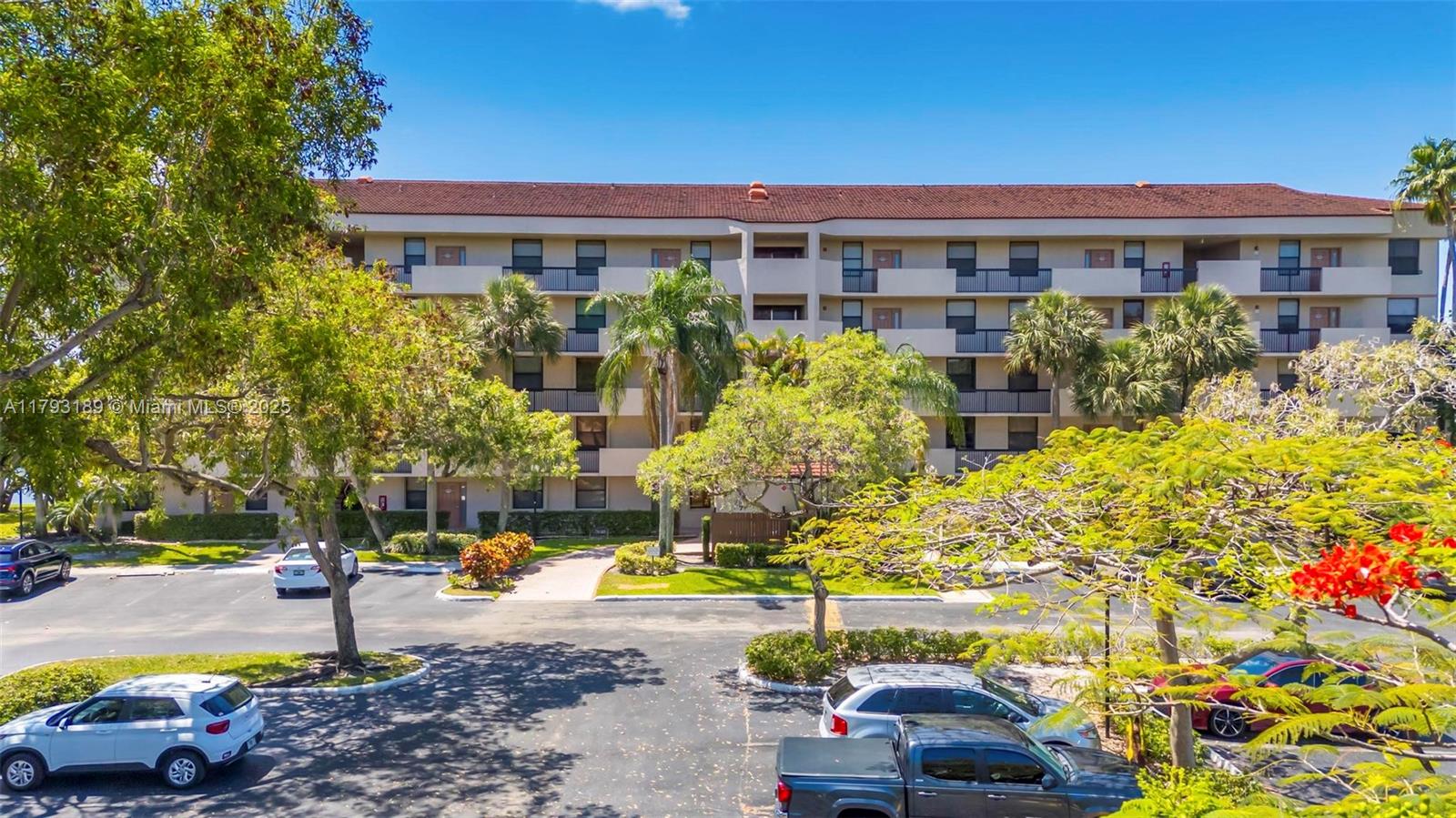 2767 S Carambola Cir S #506, Coconut Creek, Florida image 21