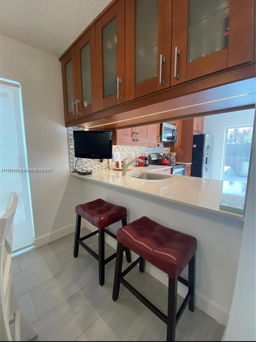 Property photo # 8