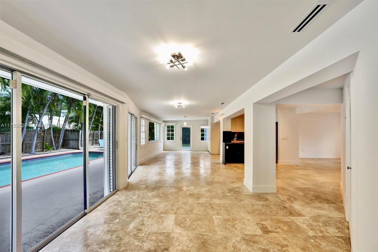 255 Ridgewood Rd, Key Biscayne, Florida image 19