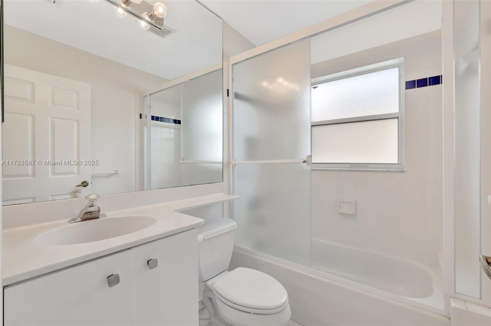 7141 Haviland Cir, Boynton Beach, Florida image 22
