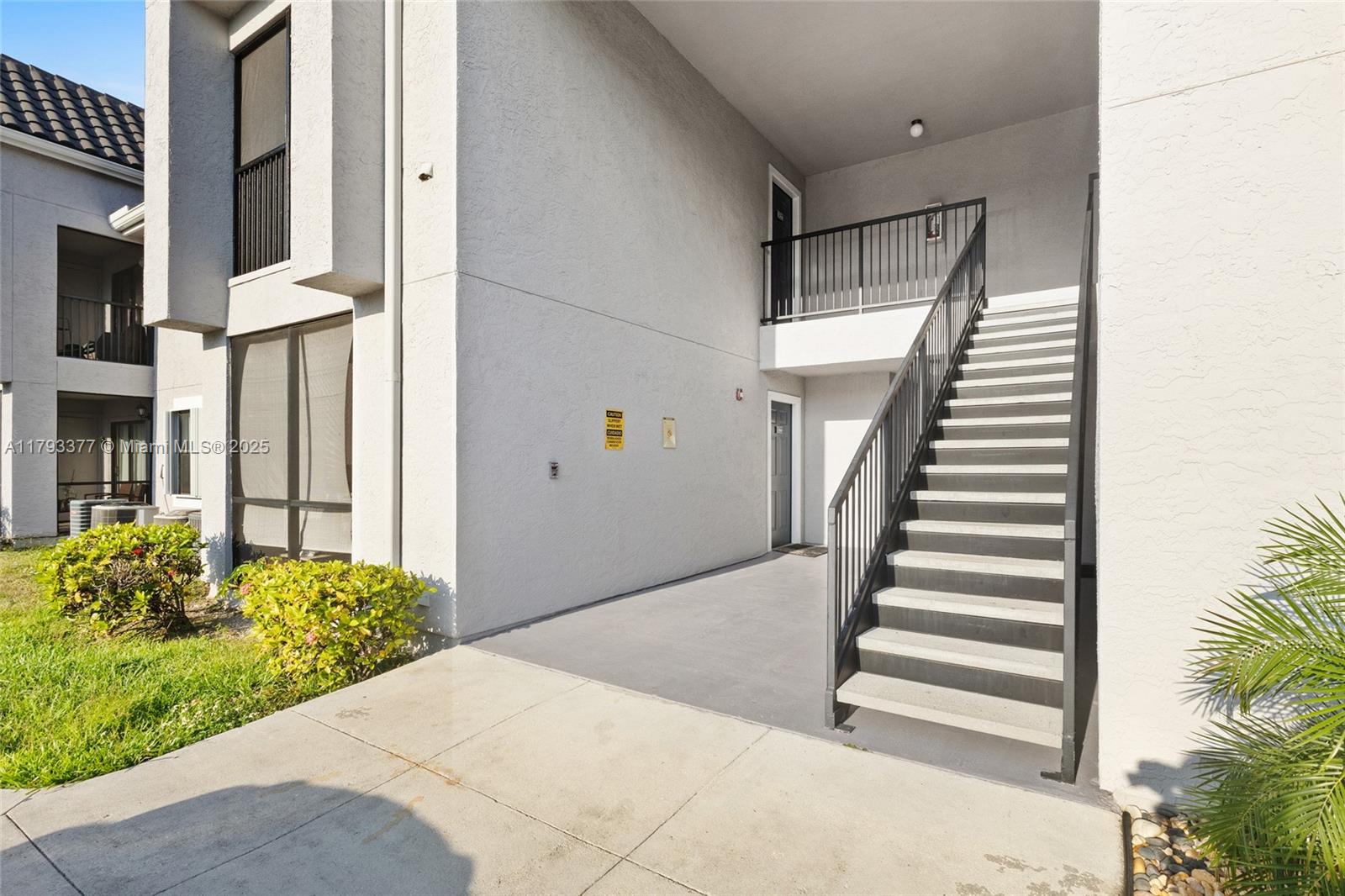 Property photo # 9
