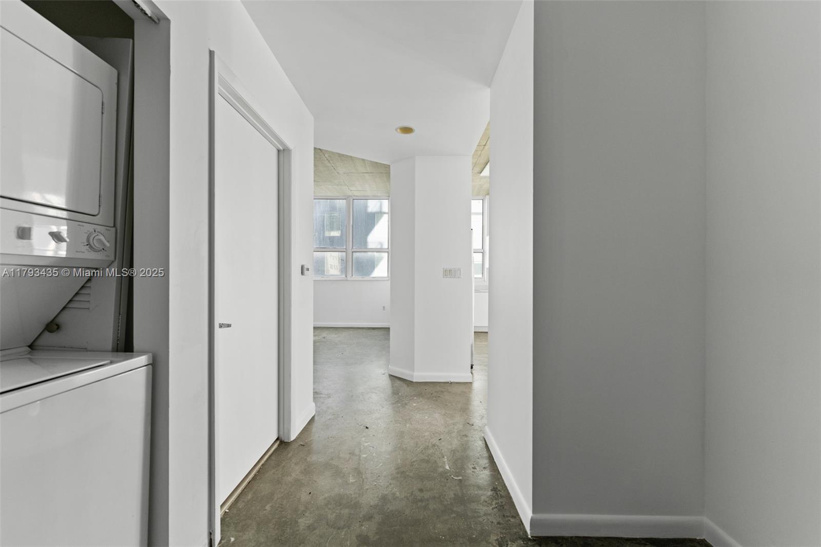133 NE 2nd Ave #501, Miami FL 33132