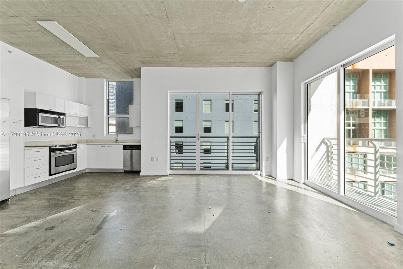 133 NE 2nd Ave #501, Miami FL 33132