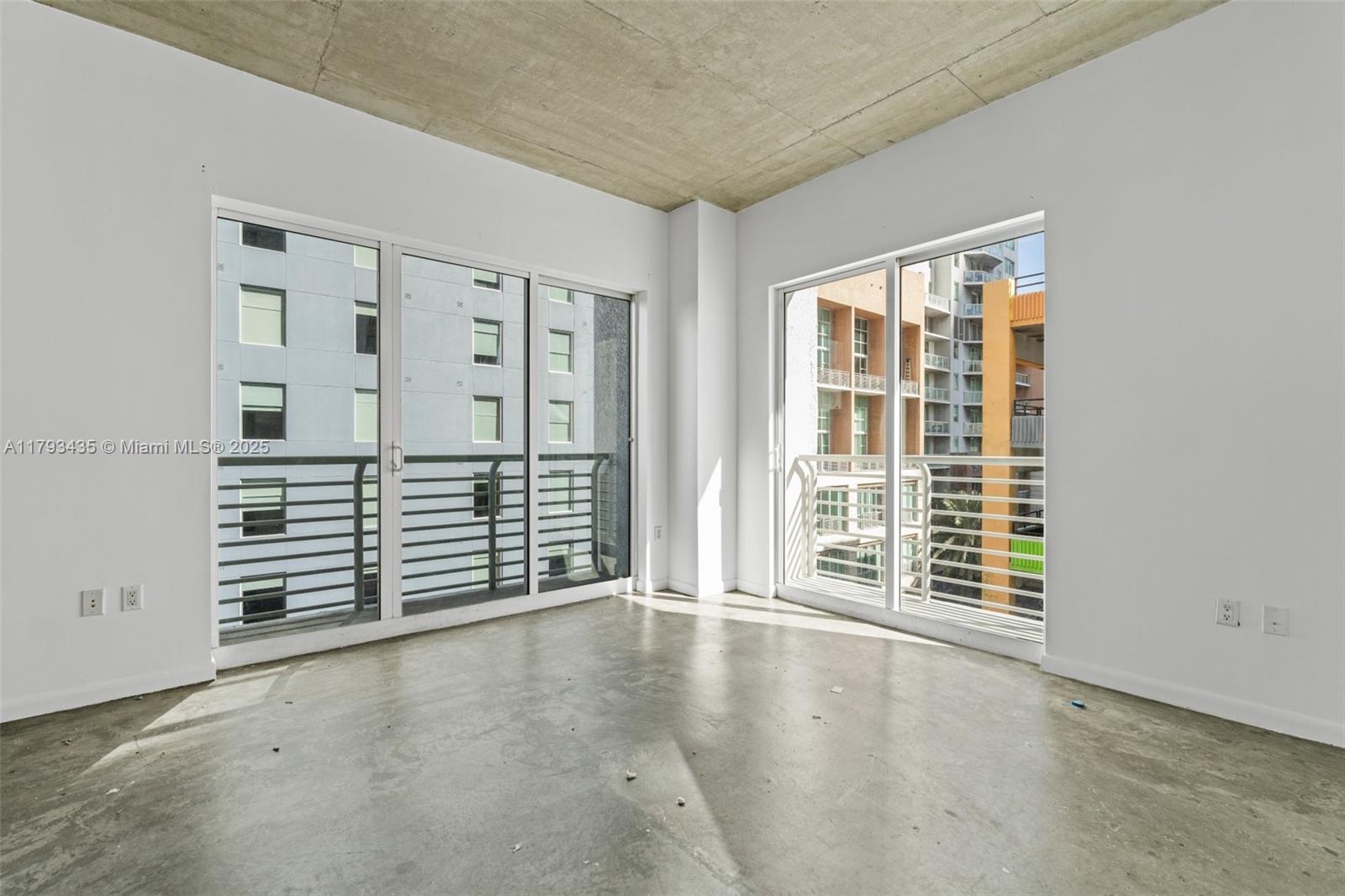 133 NE 2nd Ave #501, Miami FL 33132