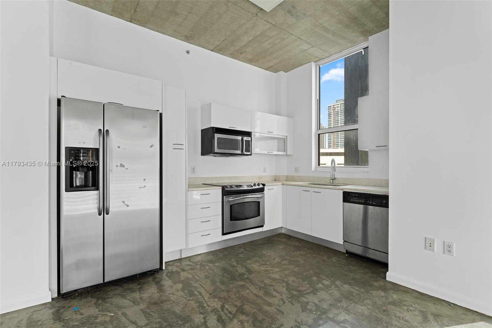 133 NE 2nd Ave #501, Miami FL 33132