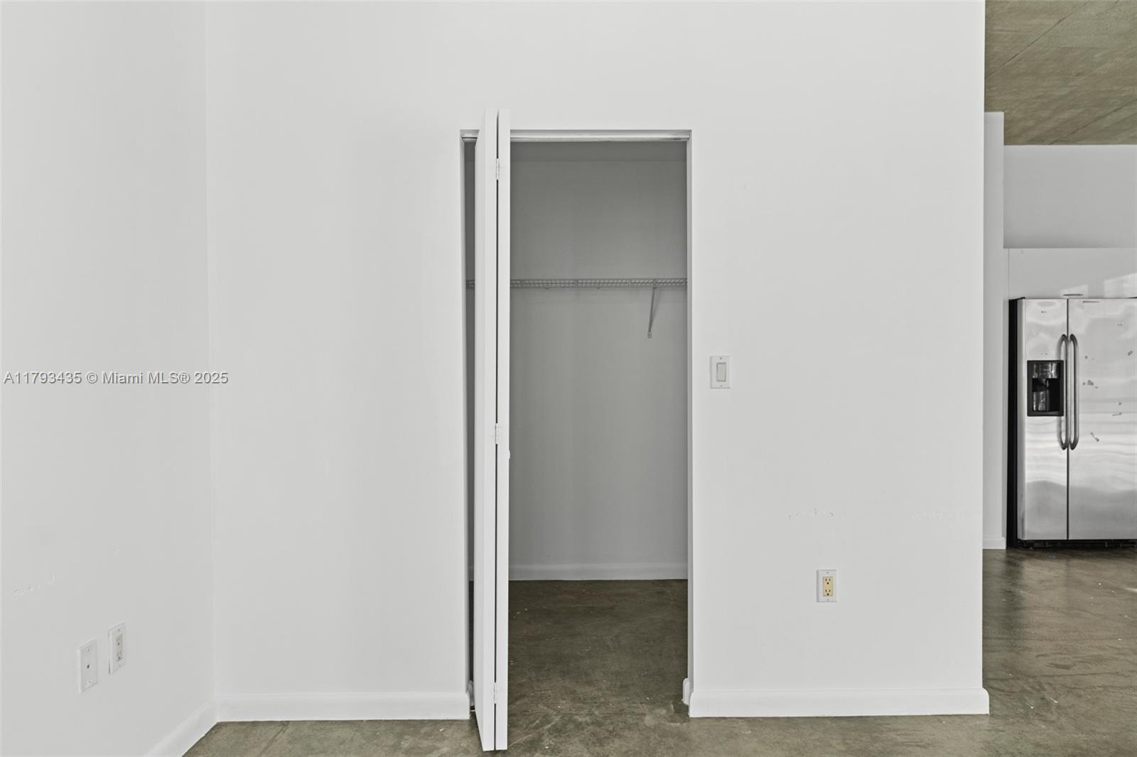 133 NE 2nd Ave #501, Miami FL 33132