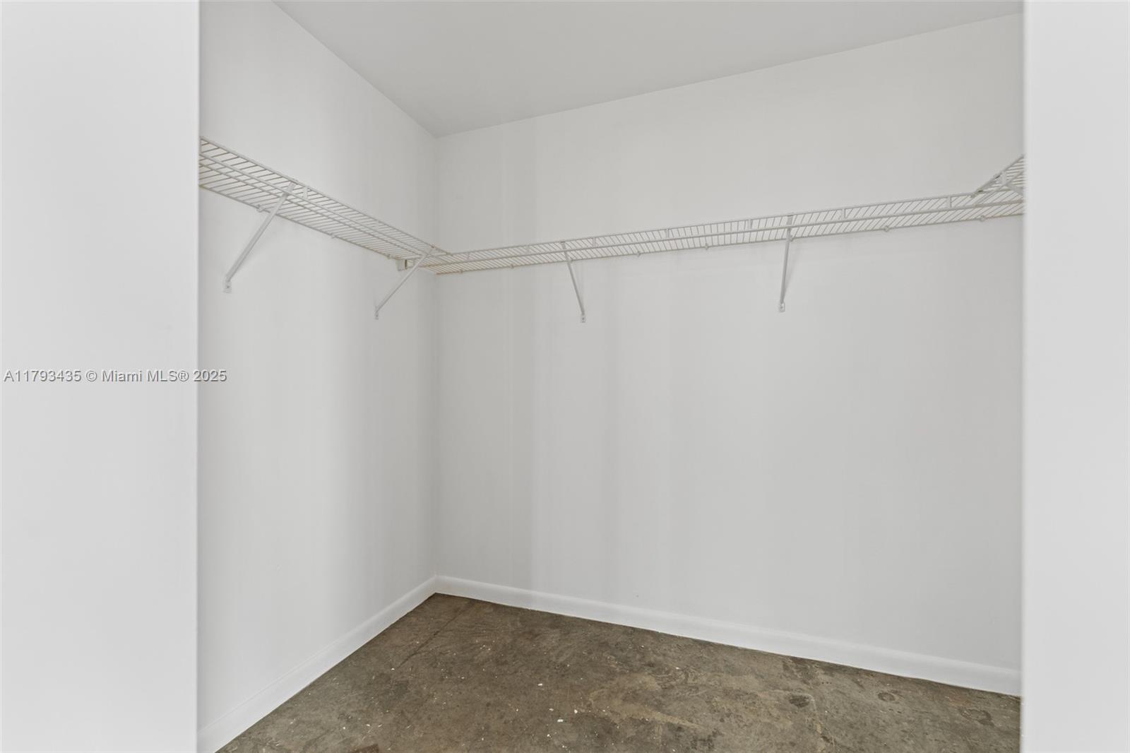 133 NE 2nd Ave #501, Miami FL 33132