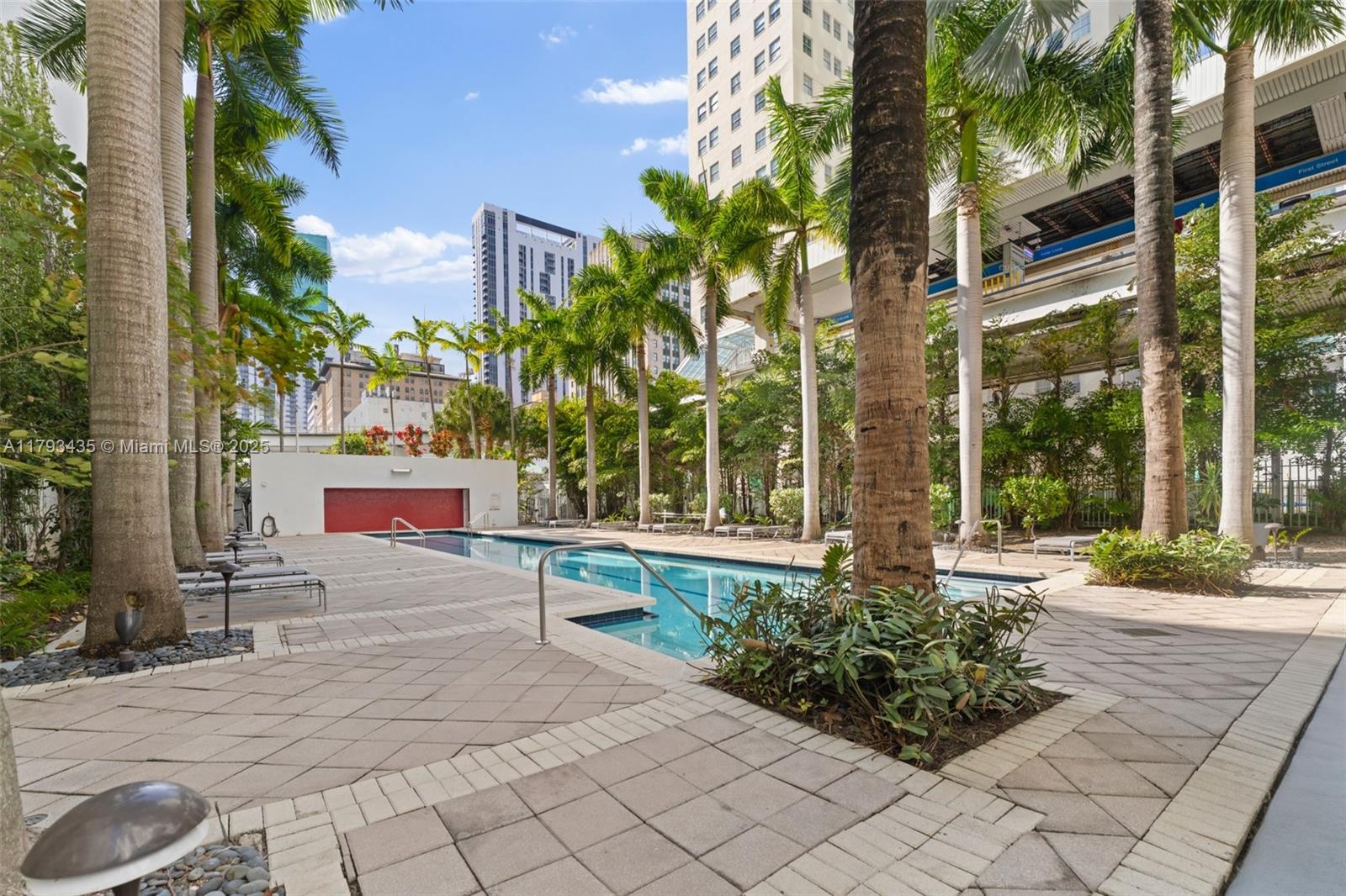 133 NE 2nd Ave #501, Miami FL 33132