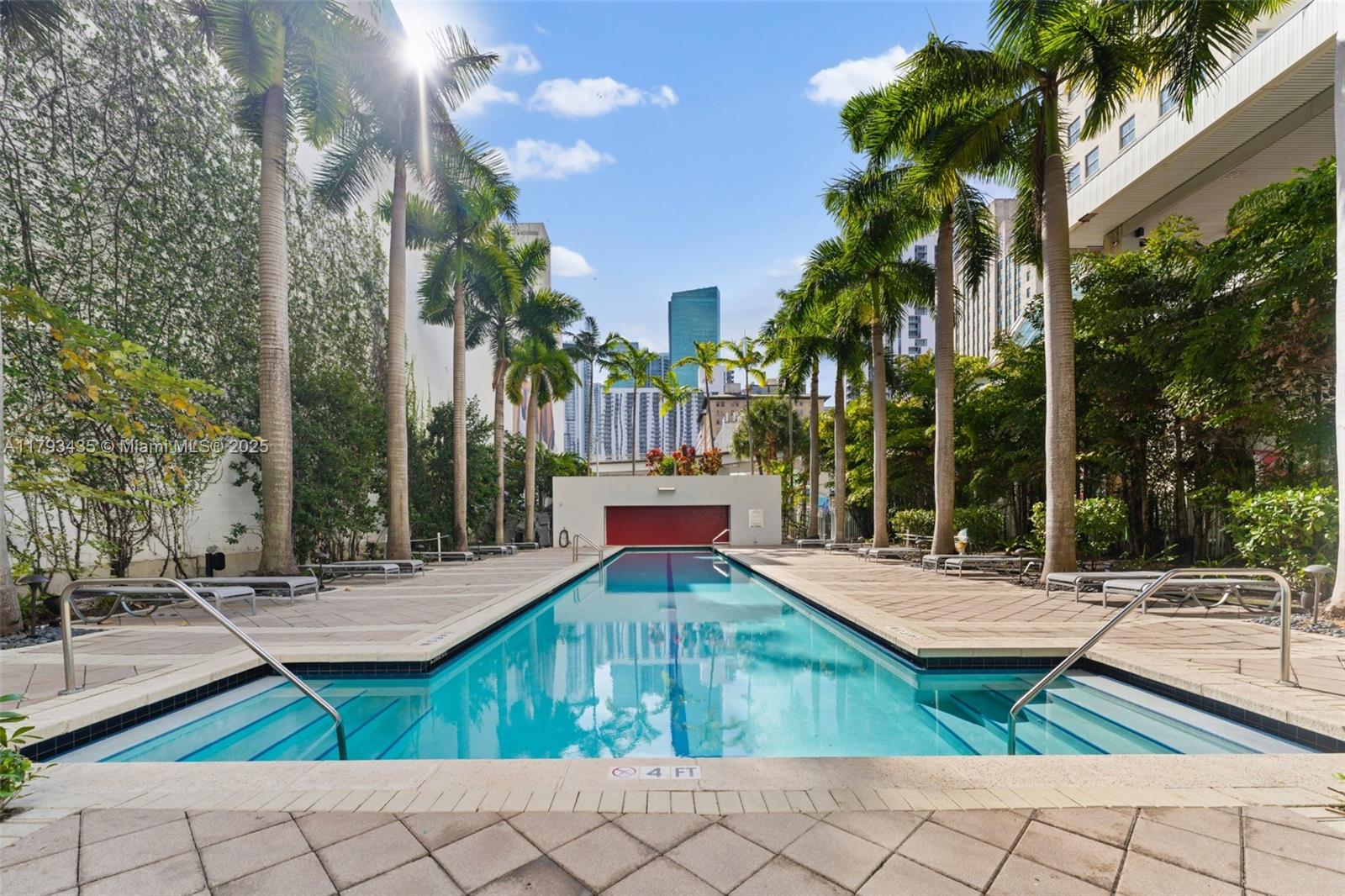 133 NE 2nd Ave #501, Miami FL 33132