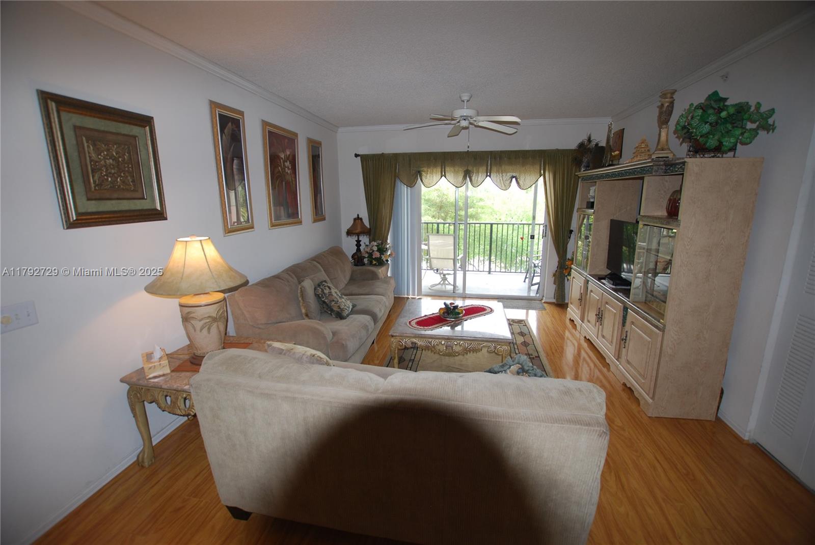 Property photo # 0