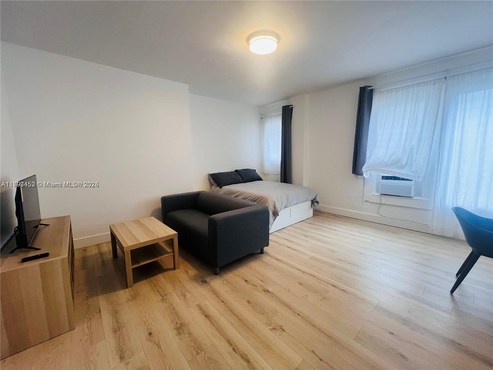 Property photo # 6