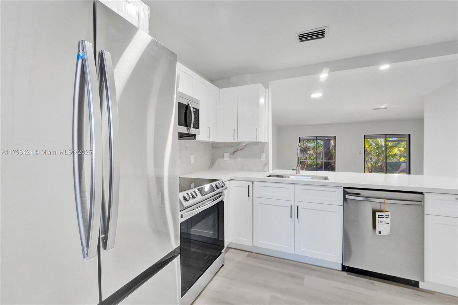 856 NW 47th St #856, Deerfield Beach, Florida image 12
