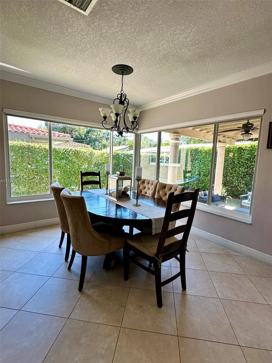 814 Capri St, Coral Gables, Florida image 6