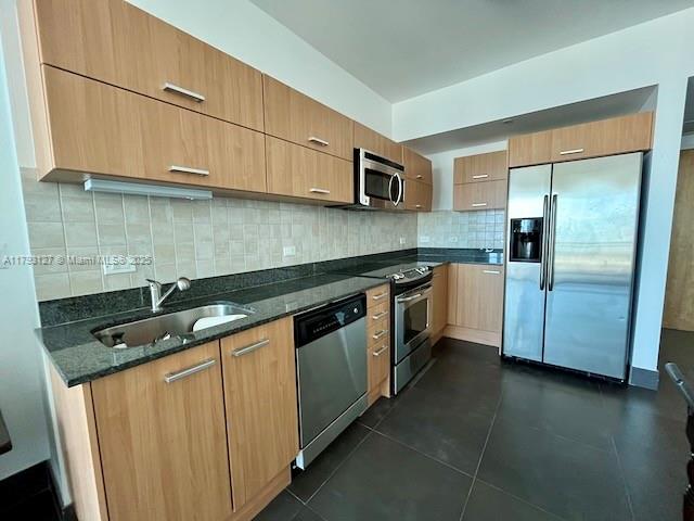 350 S Miami Ave #3707, Miami FL 33130