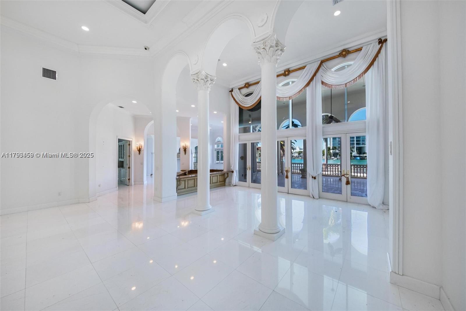 Listing Photo 18