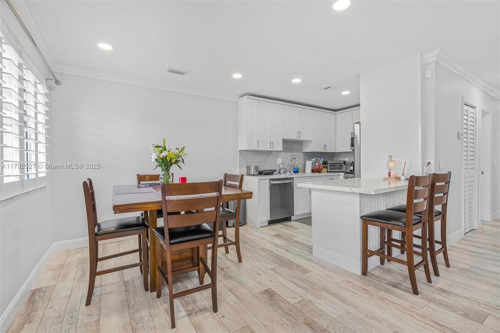 Property photo # 6