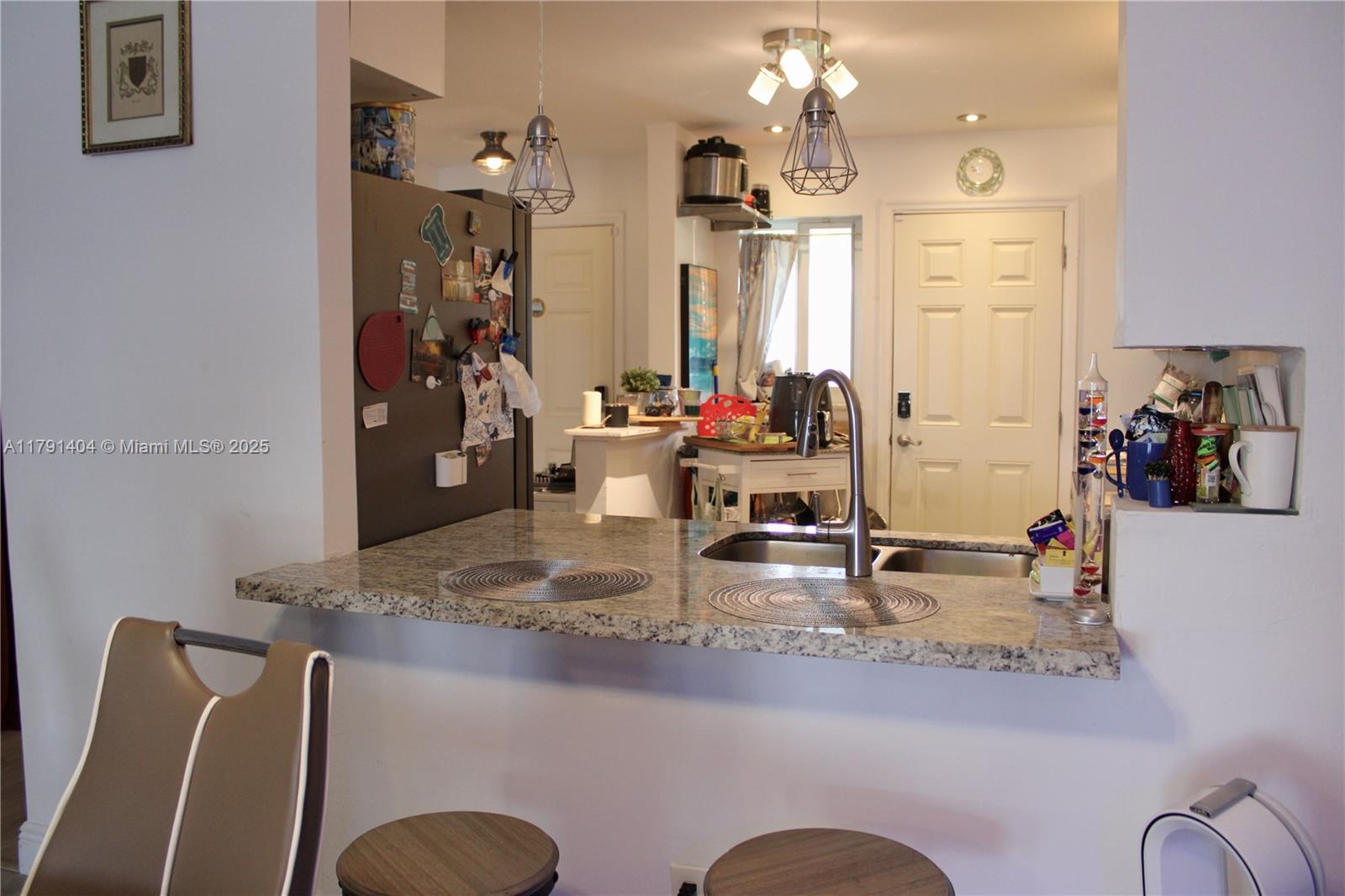 Property photo # 6
