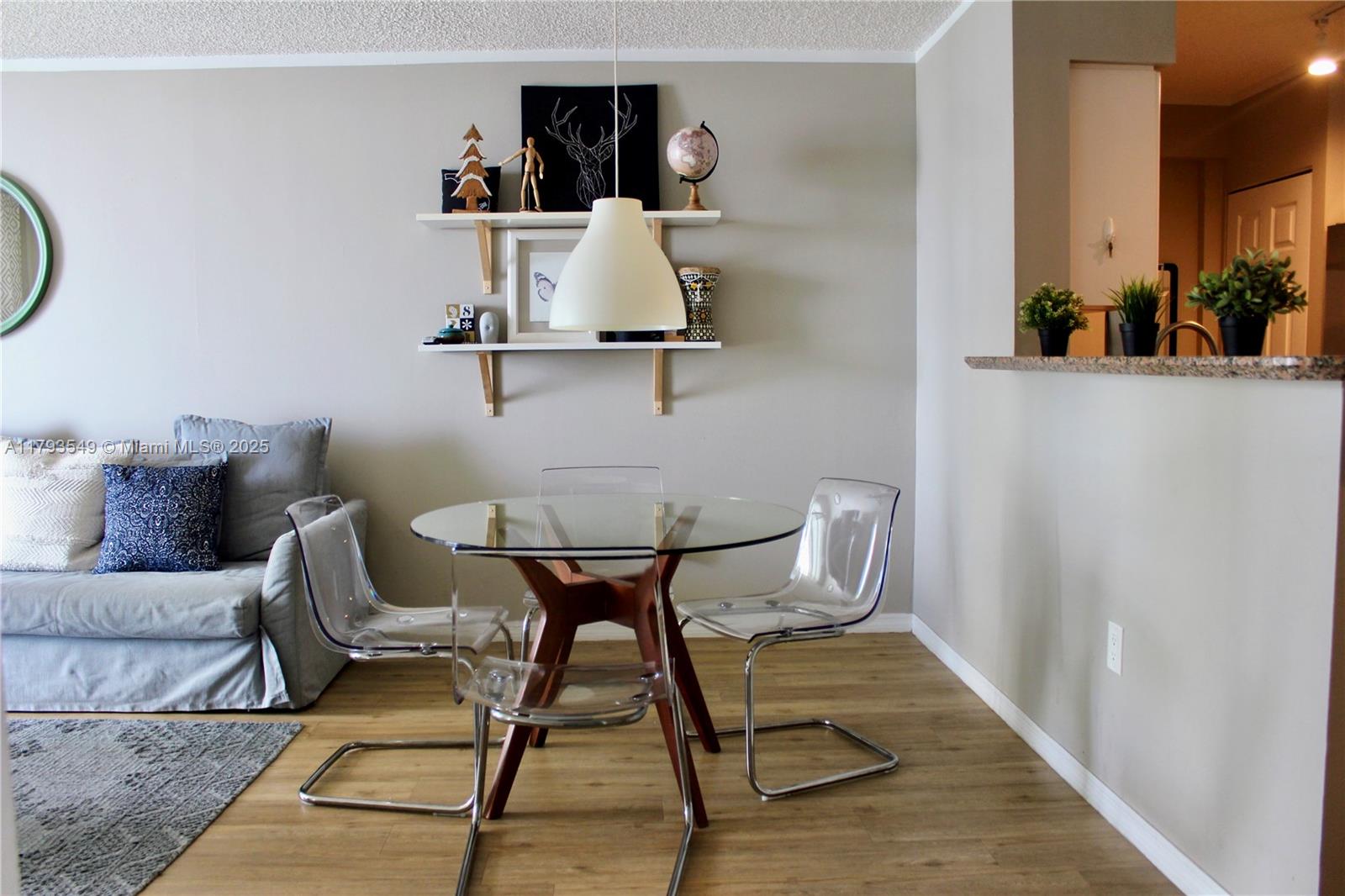 Property photo # 7
