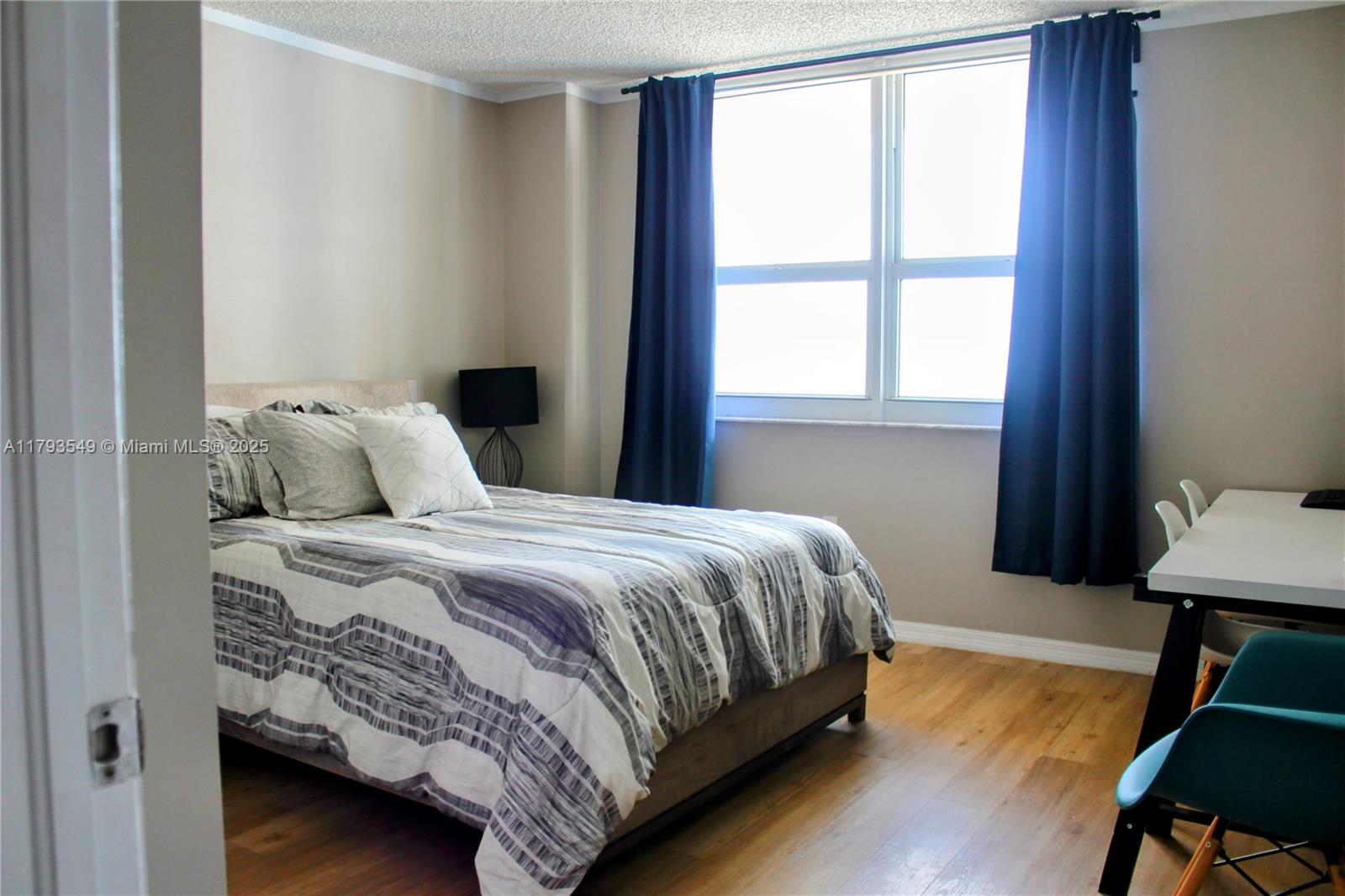 Property photo # 6