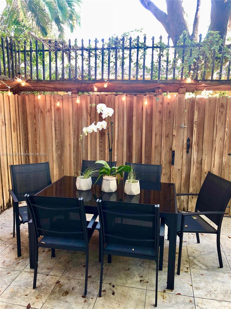 Property photo # 8