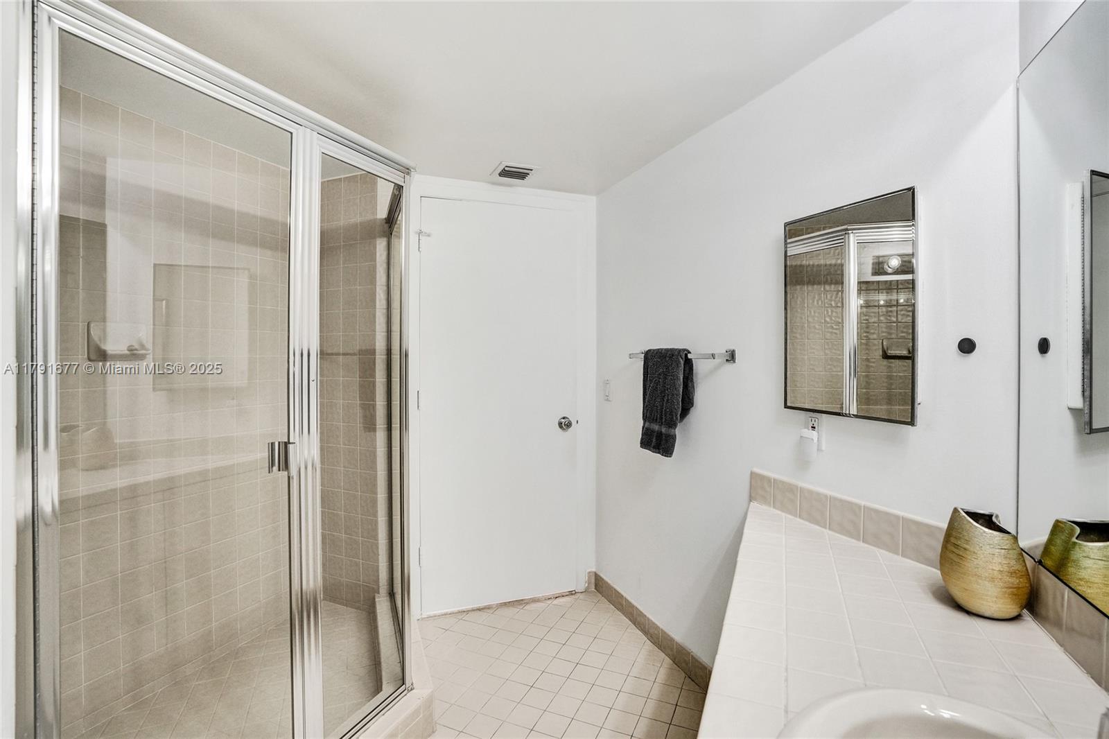 1000 E Island Blvd #503, Aventura, Florida image 15