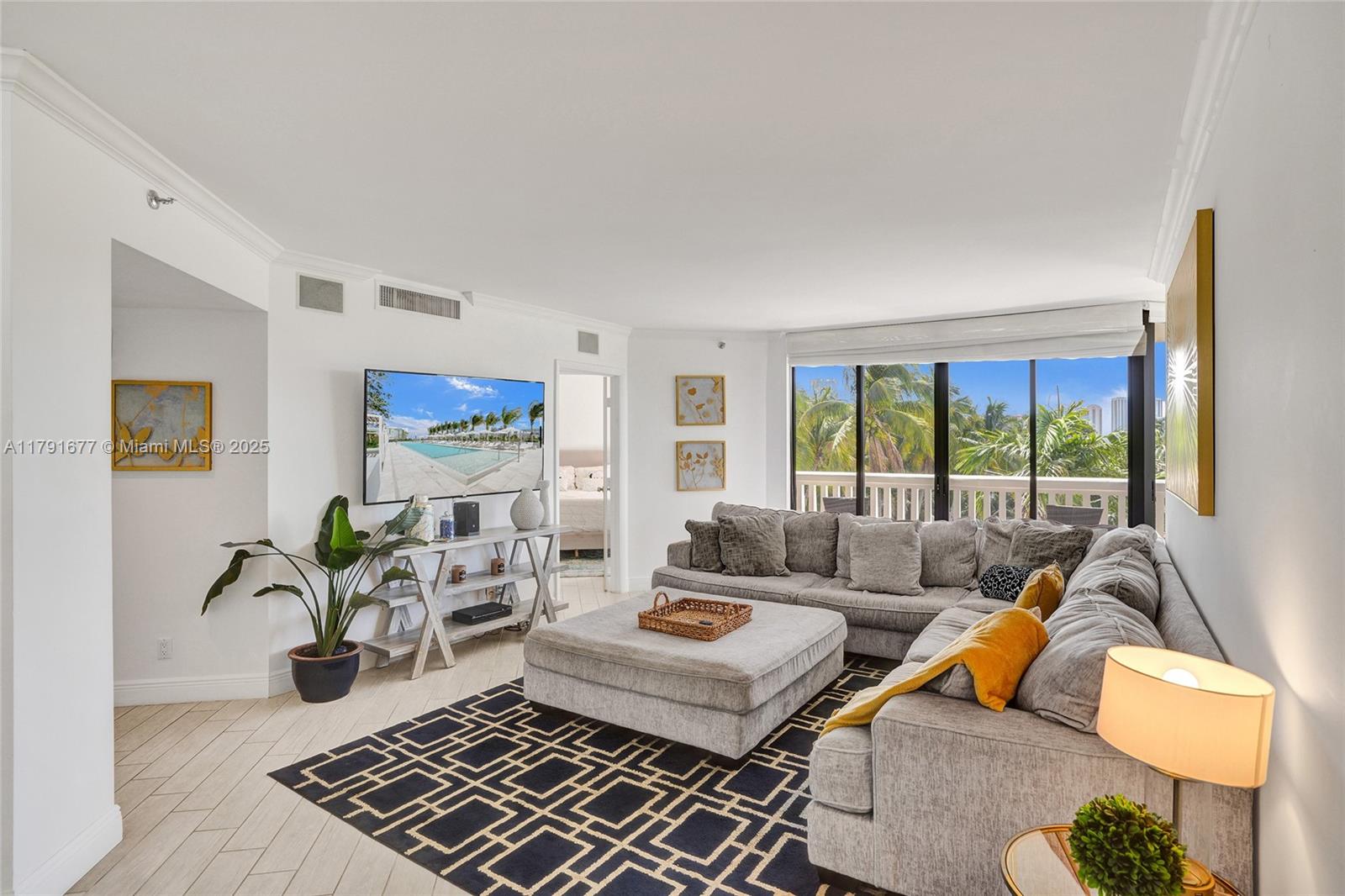 1000 E Island Blvd #503, Aventura, Florida image 17
