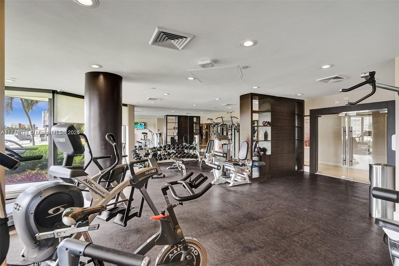 1000 E Island Blvd #503, Aventura, Florida image 46