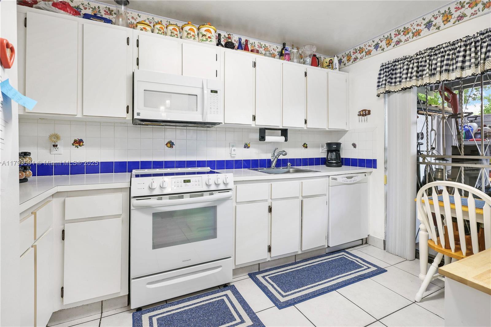 6291 W 24th Ct #102-6, Hialeah, Florida image 6