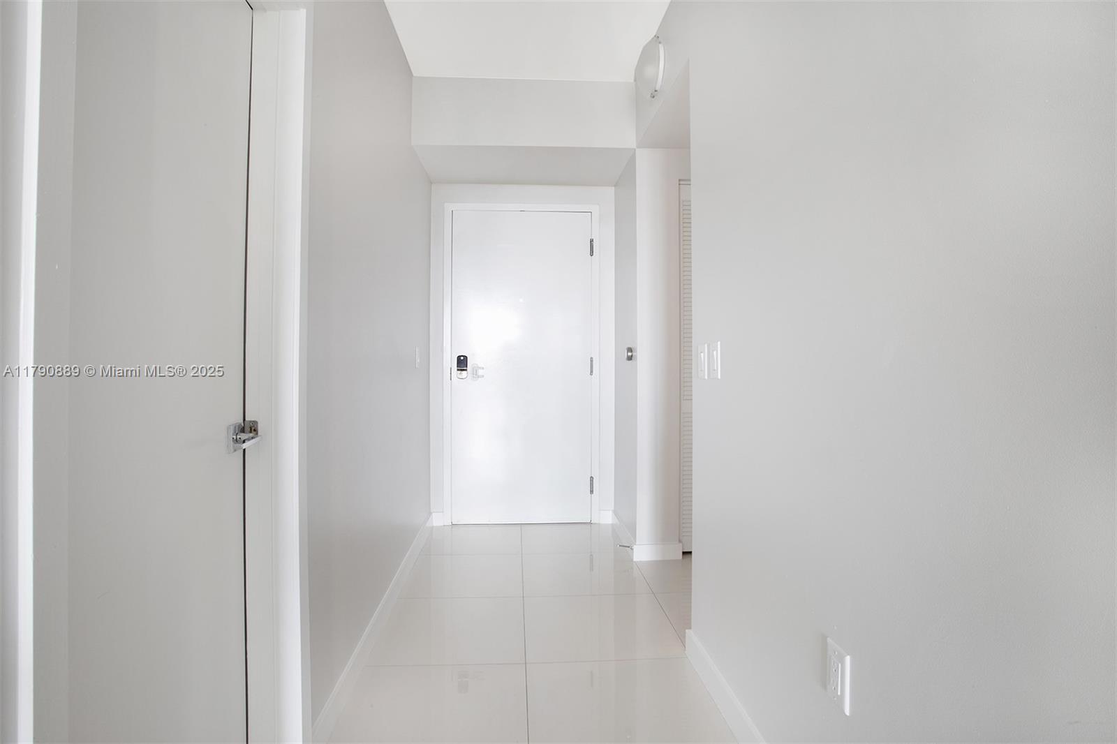 7825 NW 107th Ave #417, Doral, Florida image 2