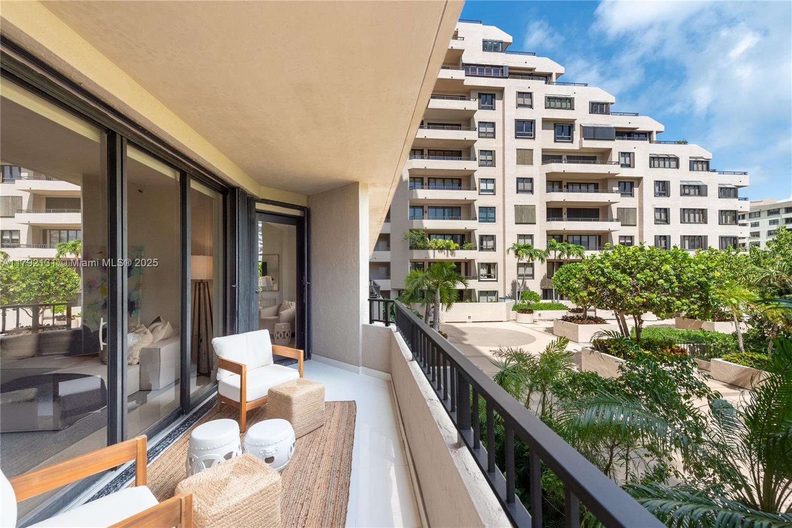 251 Crandon Blvd Unit 227, Key Biscayne, Florida 33149