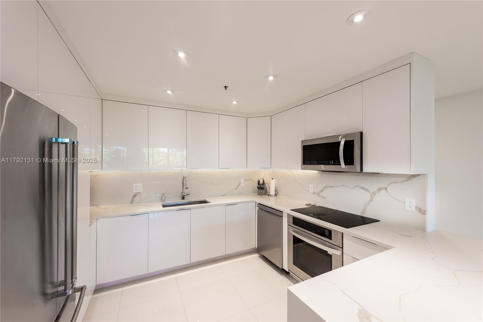 Property photo # 8