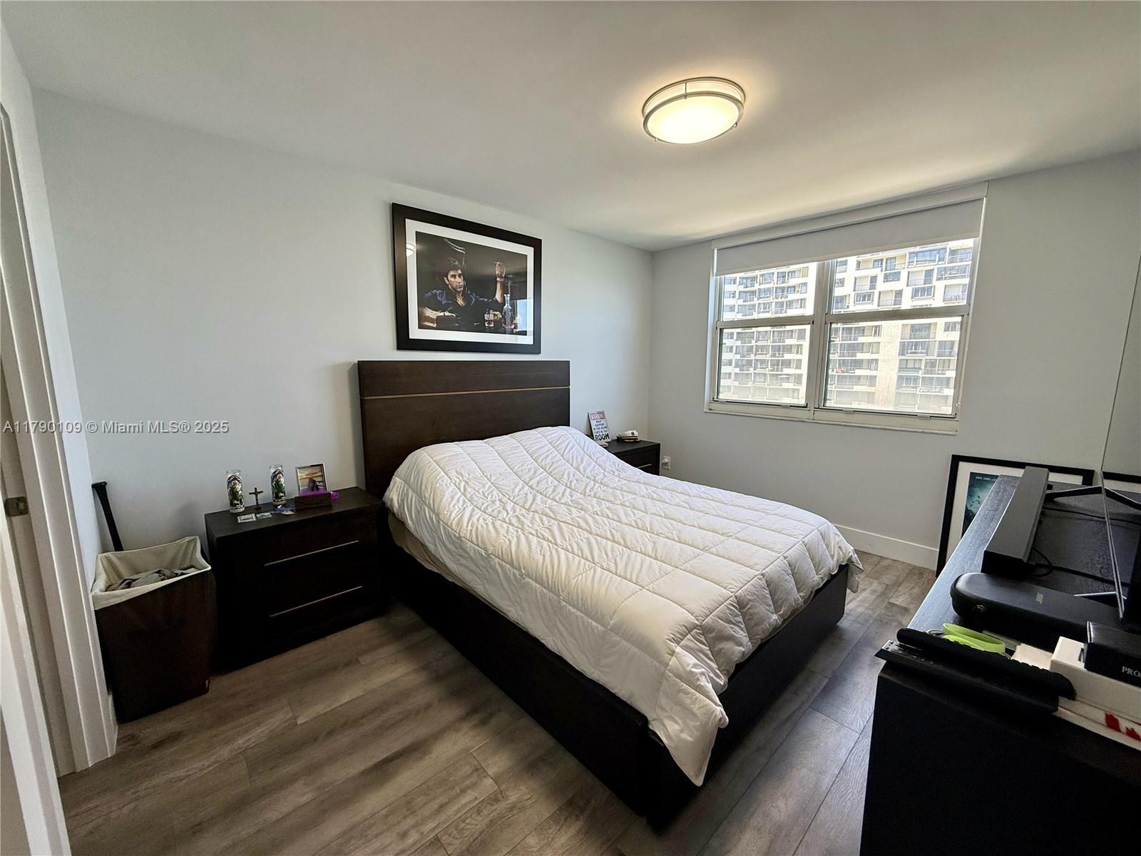 Property photo # 4