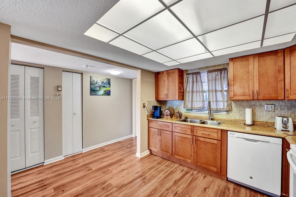 5100 SW 90th Ave #208, Cooper City, Florida image 25