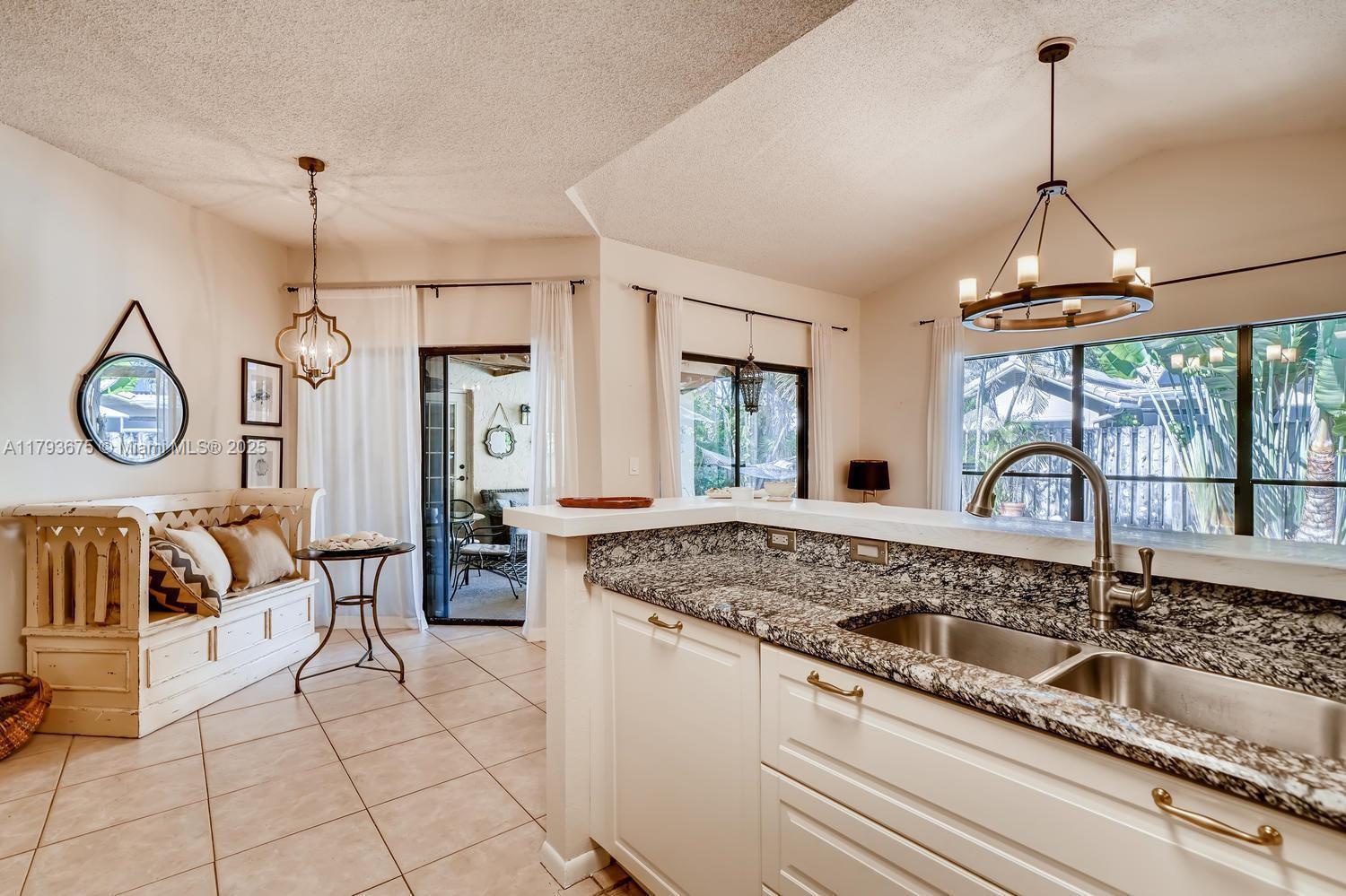 11675 Berry Dr, Cooper City, Florida image 19