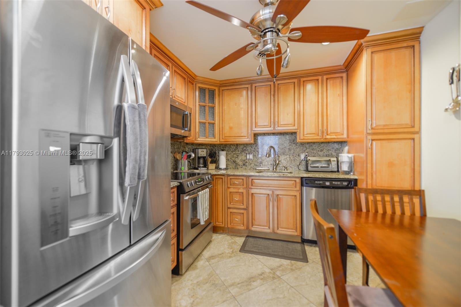 Property photo # 6