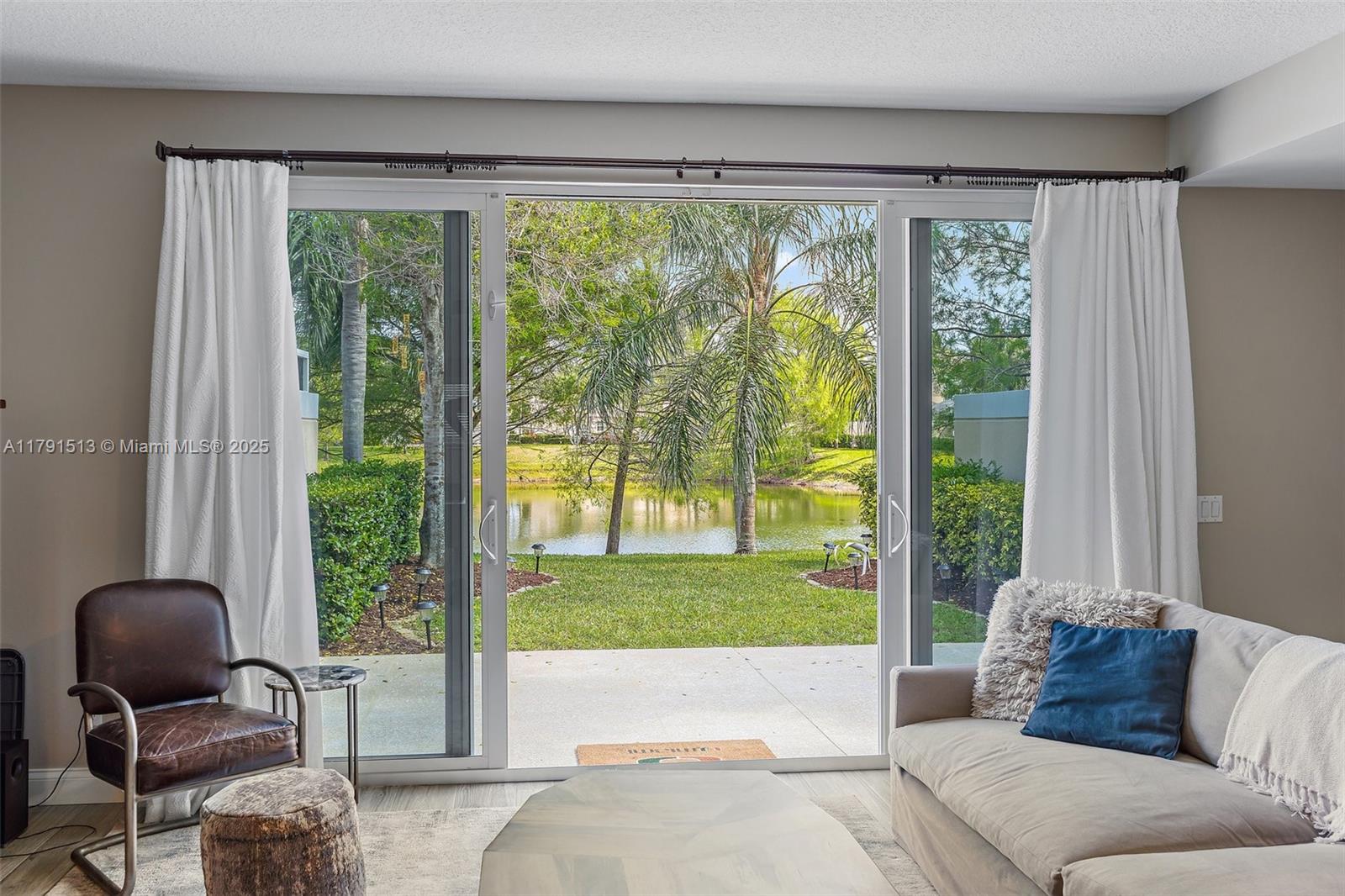 223 Fortuna Dr, Palm Beach Gardens, Florida image 24