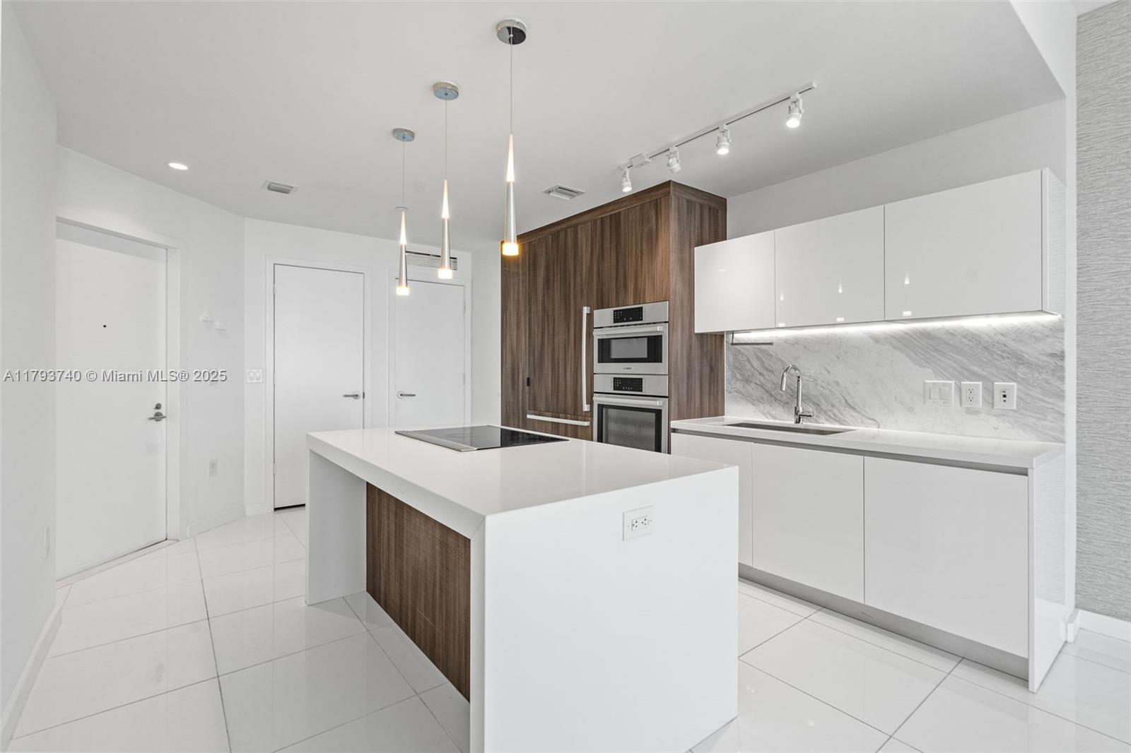 Property photo # 3