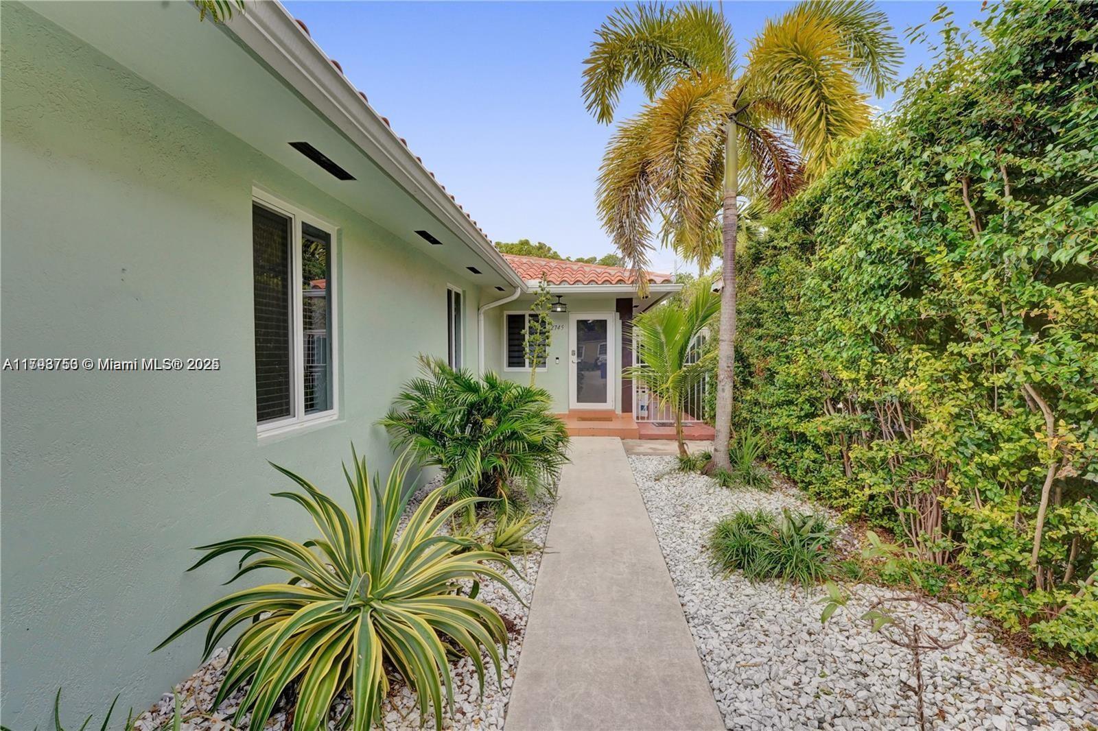 Property photo # 0
