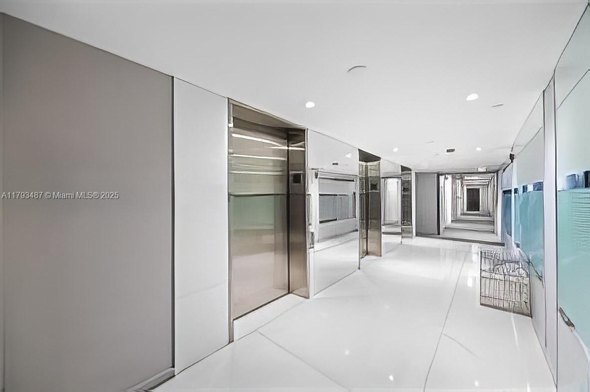 20379 W Country Club Dr #2336, Aventura, Florida image 9