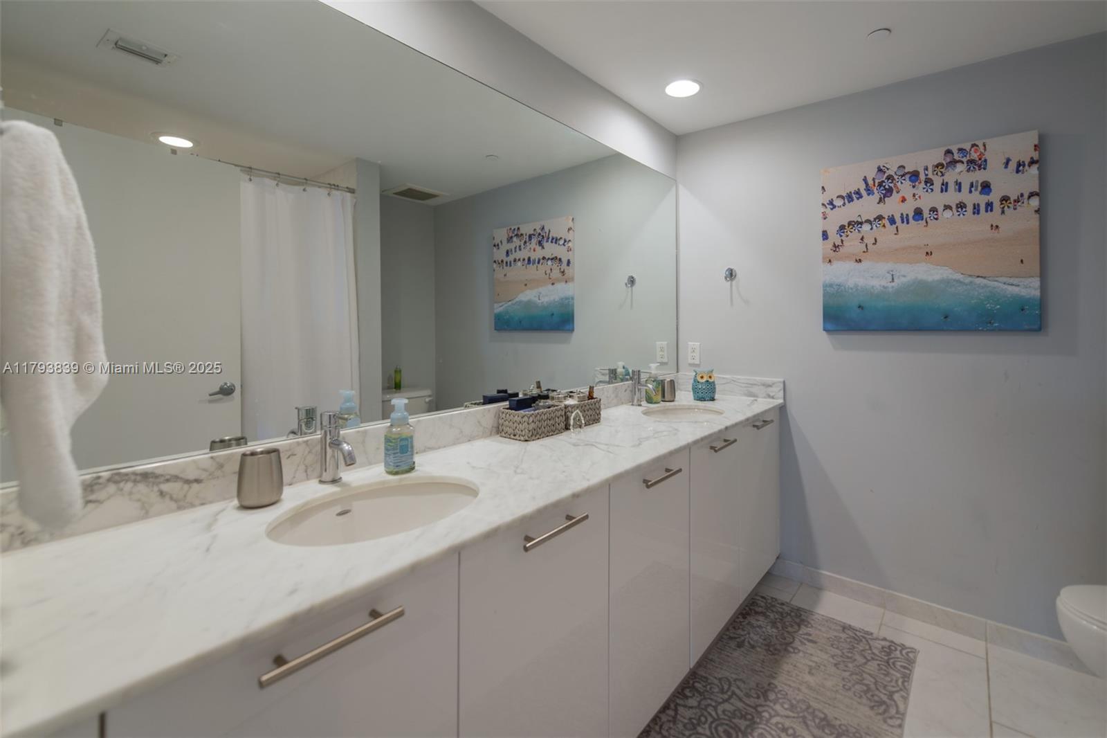 951 Brickell Ave #1911, Miami FL 33131