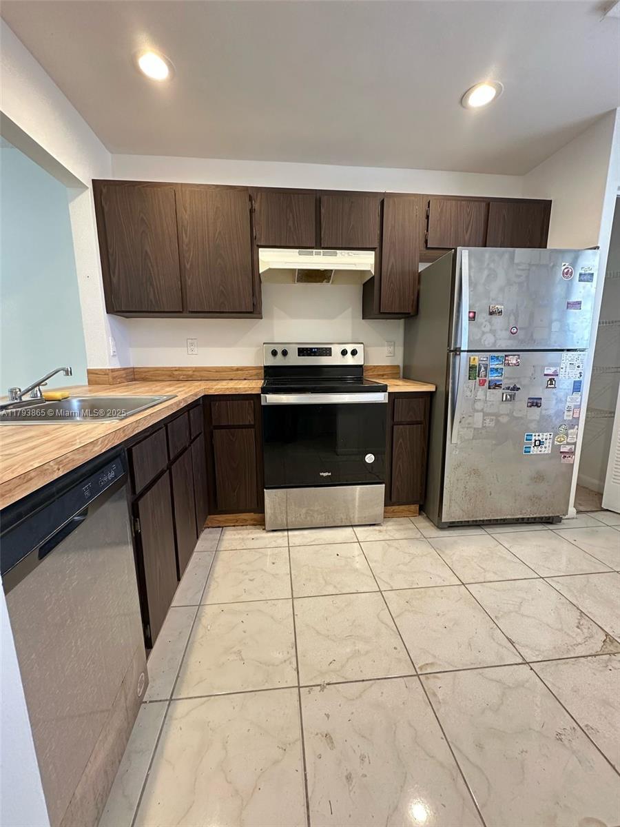 Property photo # 4
